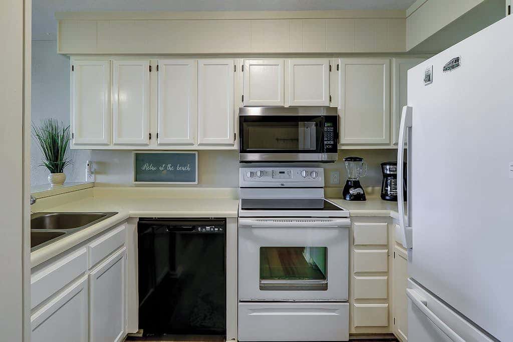 Pristine Beach Condo with Shared Pools, Free WiFi, and Central AC