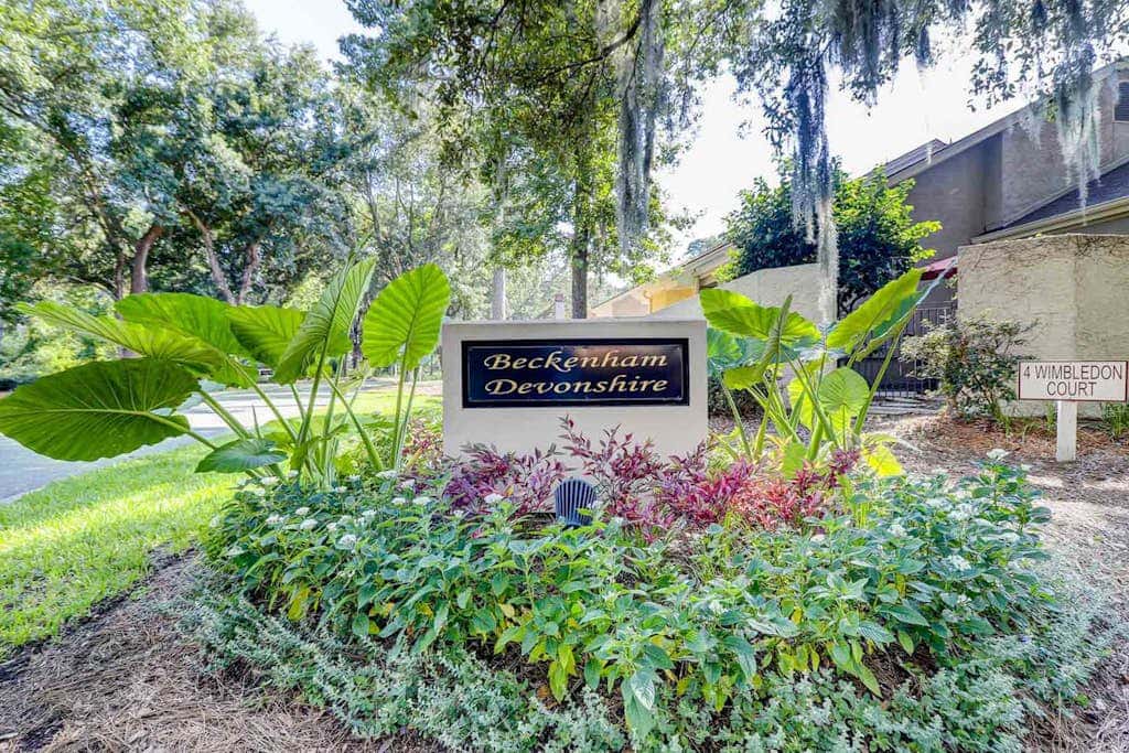 Conveniently Located Vacation Condo with Shared Pool & Tennis Court, Free WiFi, AC