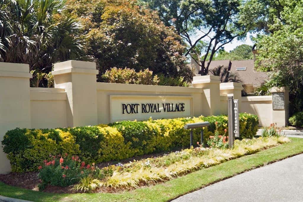 Fantastic Vacation Condo Close to Beach with Free WiFi, AC, WD, Shared Pool Tennis