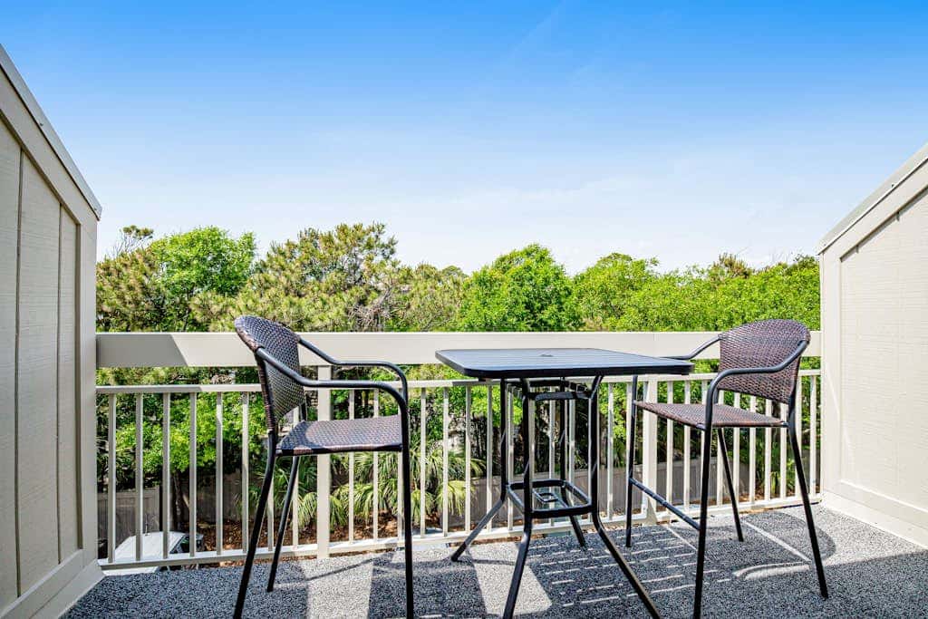 Private Beach Access Villa with Shared Pool, Balcony & Free WiFi