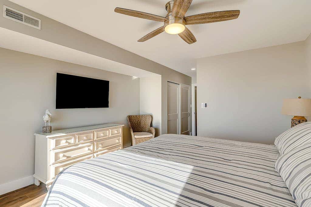 Newly-renovated ocean front condo on the 5th floor with a private balcony