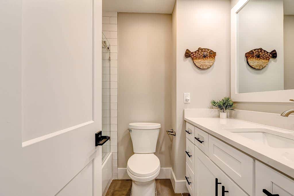 Newly-renovated ocean front condo on the 5th floor with a private balcony
