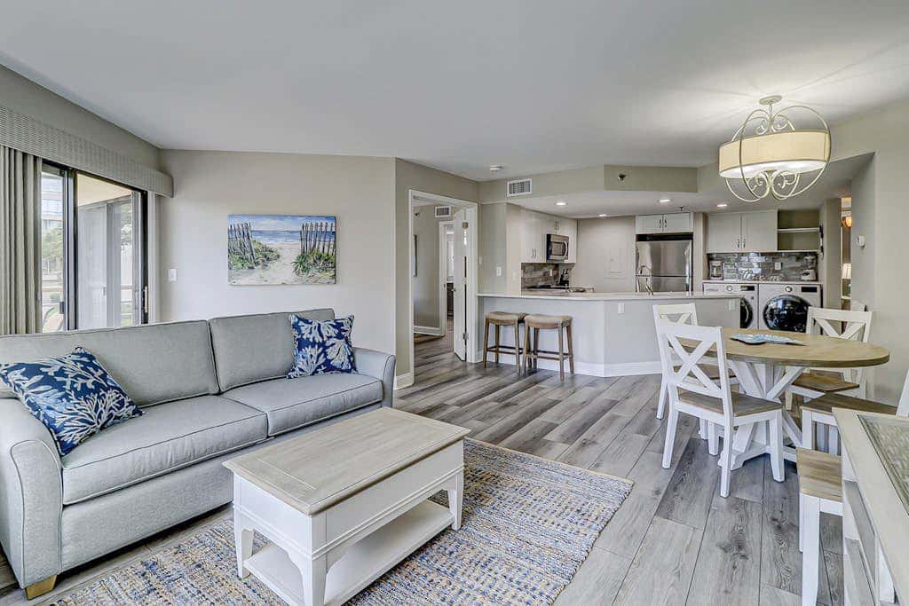 First Floor, Oceanfront Condo with Free WiFi, Balcony, Shared Hot Tub, Pool, Sauna