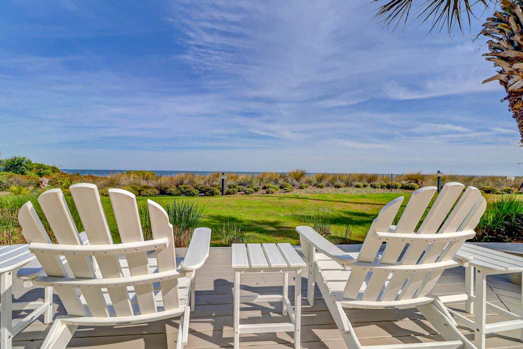 First Floor, Oceanfront Condo with Free WiFi, Balcony, Shared Hot Tub, Pool, Sauna