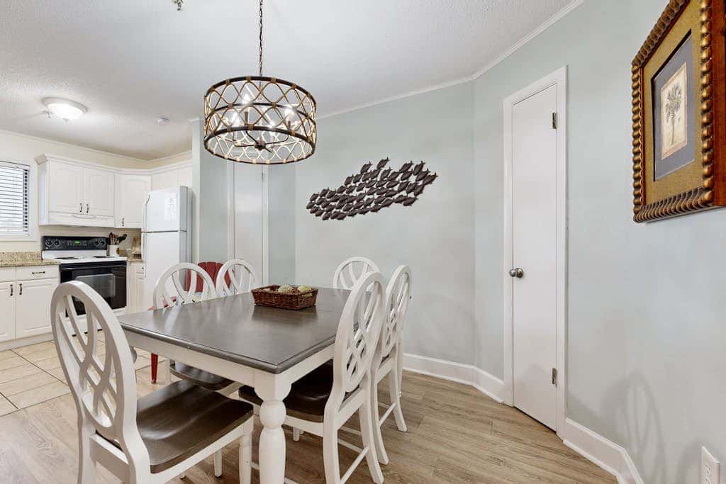 Oceanside Resort Condo with Indoor Pool, Tennis & Oceanfront Restaurant