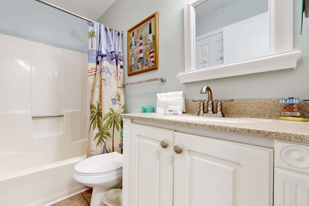 Oceanside Resort Condo with Indoor Pool, Tennis & Oceanfront Restaurant