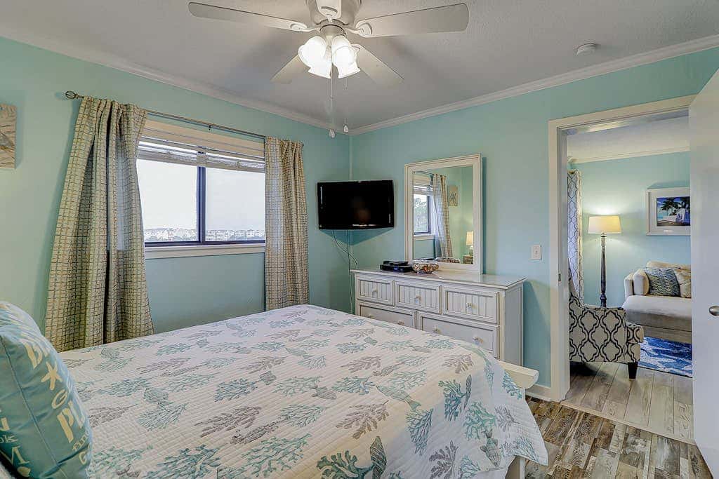 Ocean View Condo, Tennis, 3 Pools, Beach Shuttle, Near Golf & Dining