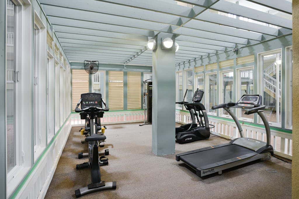 Ocean View Condo, Tennis, 3 Pools, Beach Shuttle, Near Golf & Dining