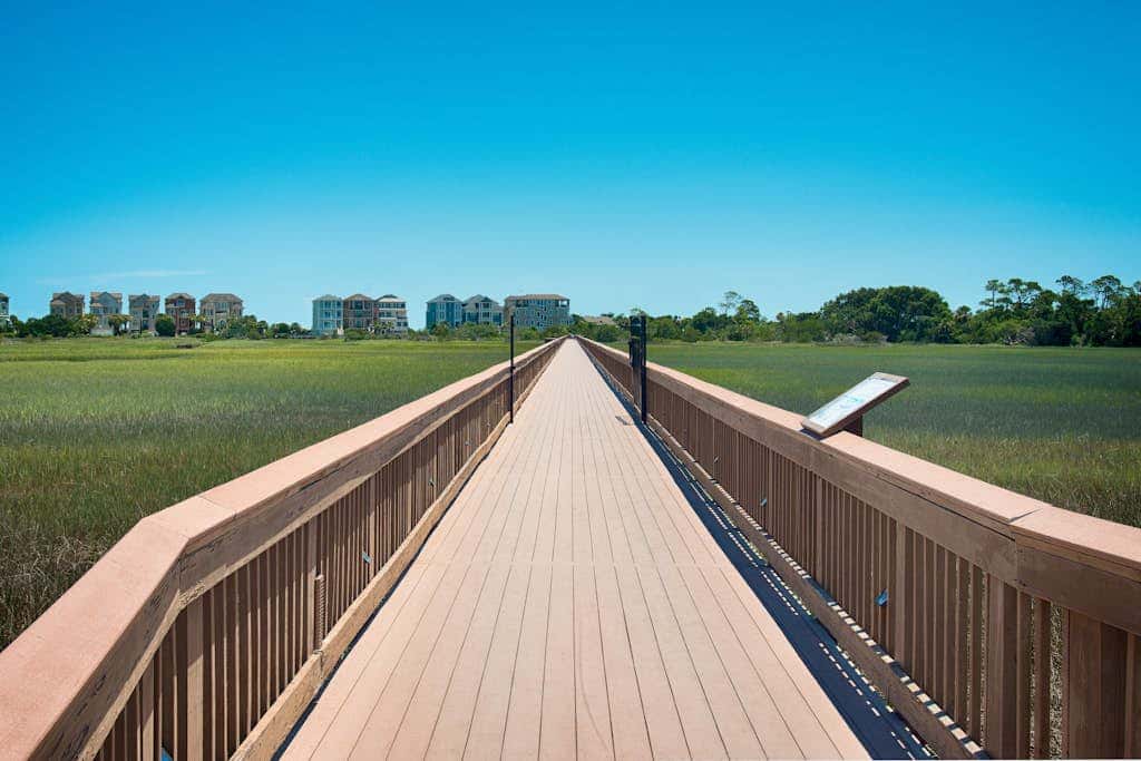 Ocean View Condo, Tennis, 3 Pools, Beach Shuttle, Near Golf & Dining