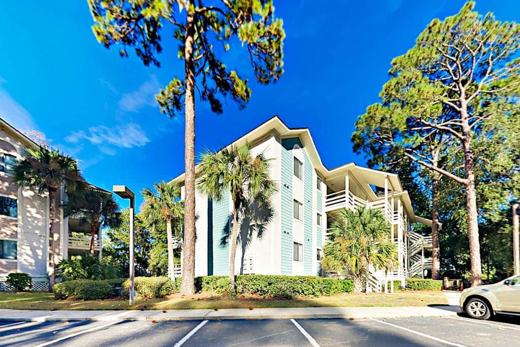 Coastal Chic Poolside Home w Large Balcony, Lagoon Views & Beach Access