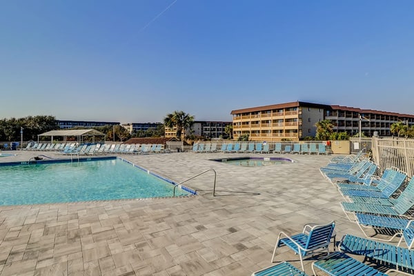 HH Beach & Tennis 105A