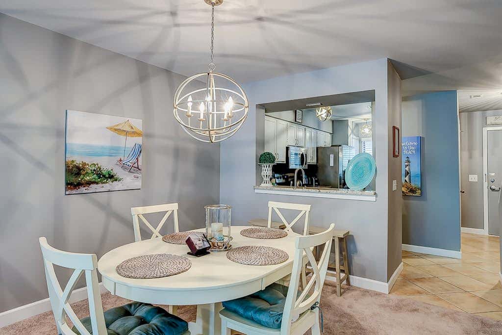 Two-story condo with pool - walk to Coligny Beach