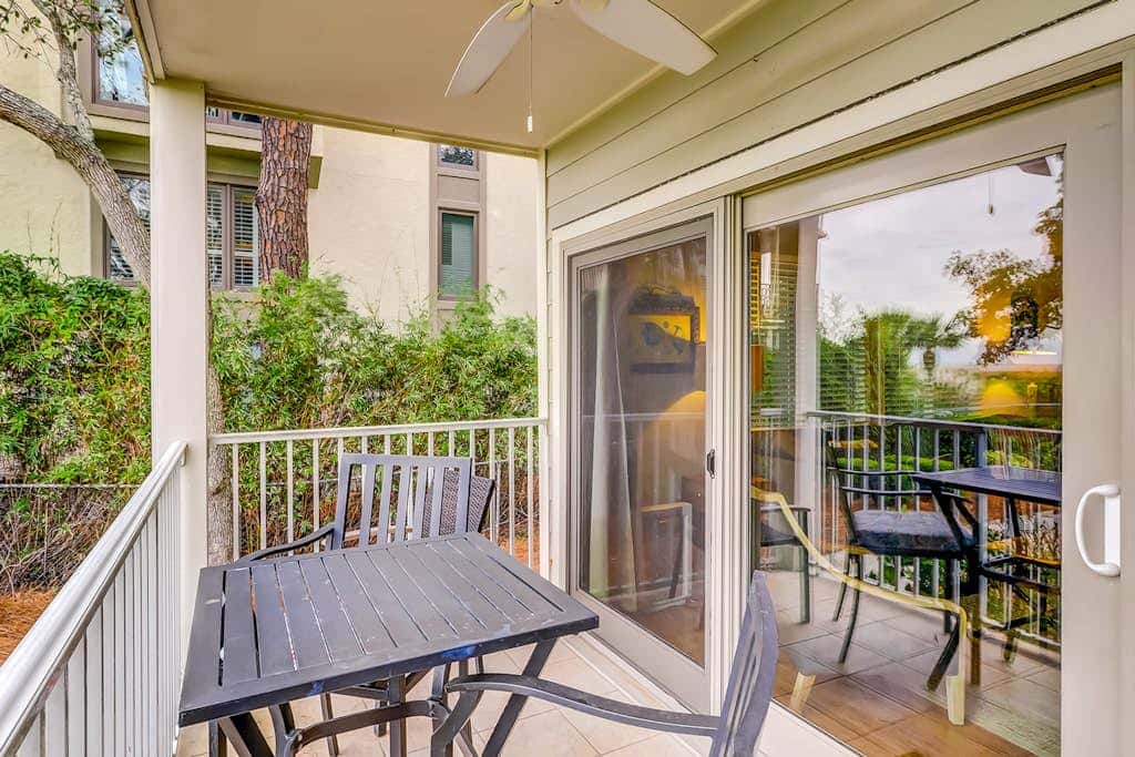 Ideal Island Villa with Shared Pool, Beach Access, Free WiFi, Private Balcony & More