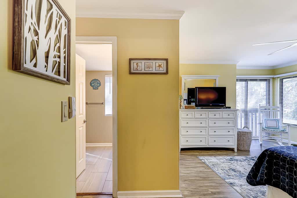Relaxing First Floor Condo  Walk to Beach Spacious Deck Remote Work Setup 