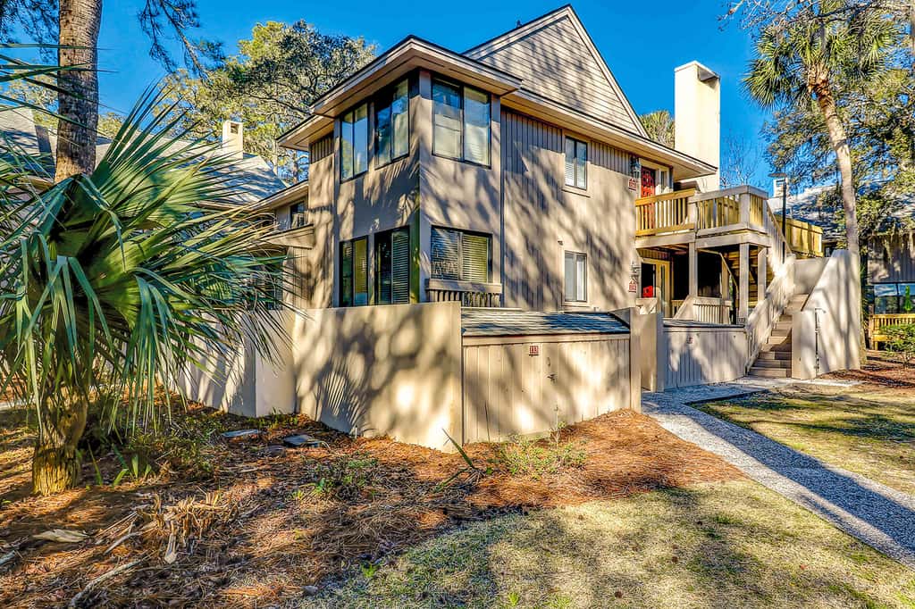 Relaxing First Floor Condo  Walk to Beach Spacious Deck Remote Work Setup 