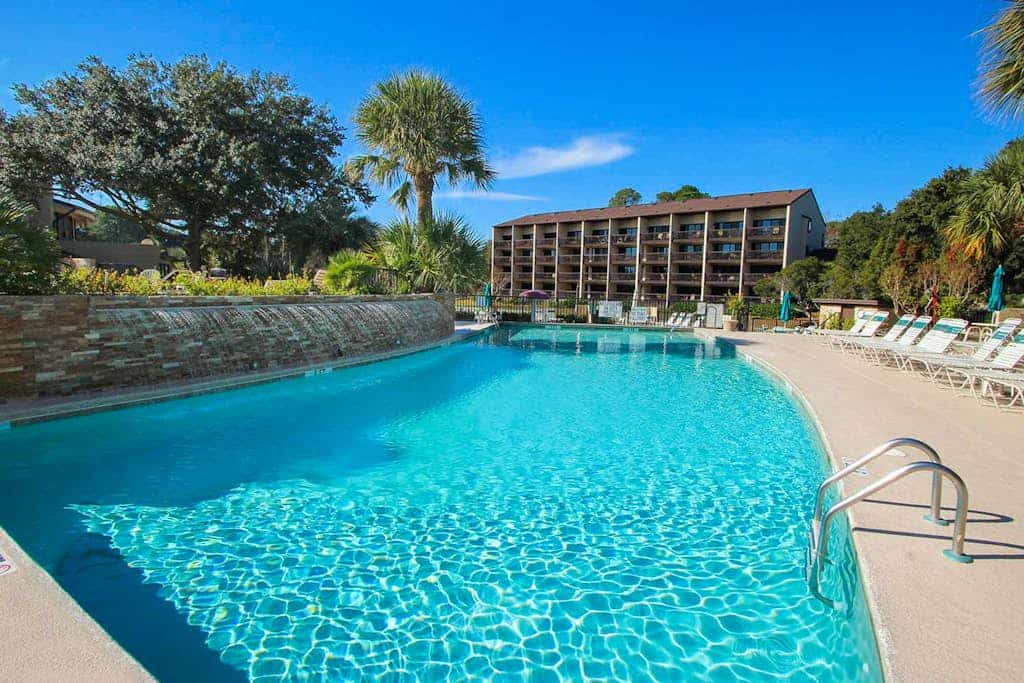 Island Club 1305