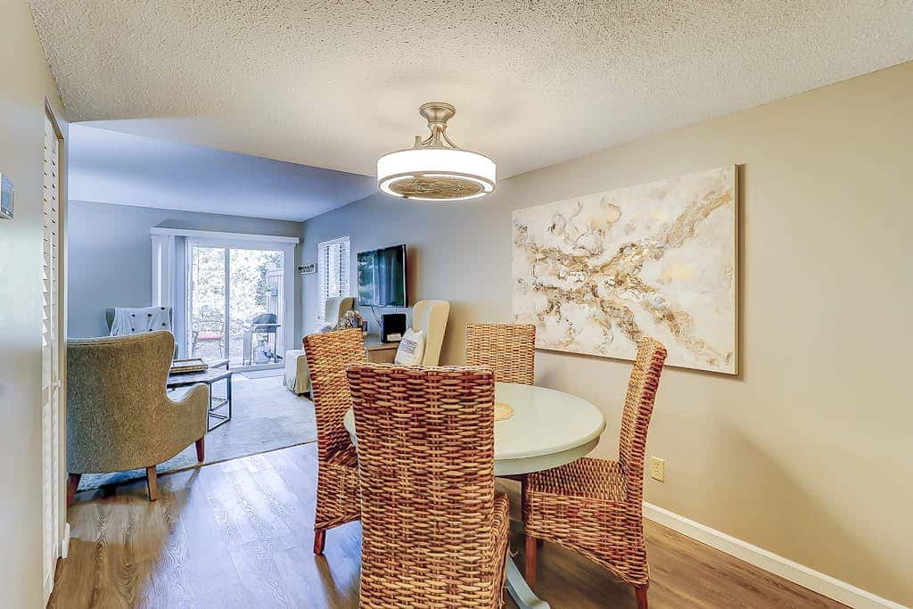Snowbird dog friendly villa with WiFi, 2 patios, & grill  pool beach access