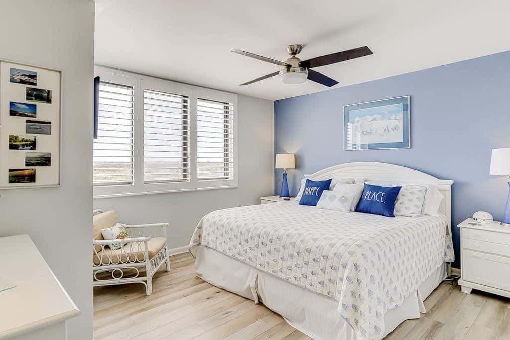 Beachfront escape with pools, hot tub, WiFi, washer dryer, & central AC