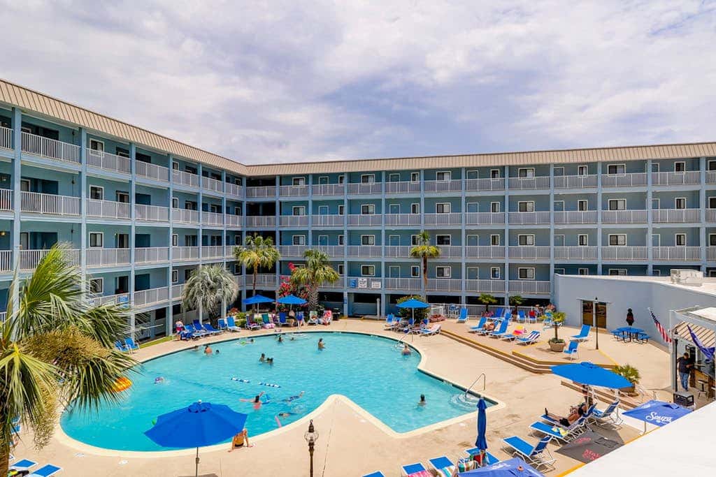 Hilton Head Resort Villa with AC, pool, hot tub, tennis - near beach & golf