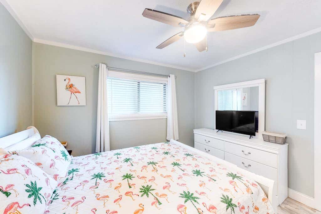 Hilton Head Resort Villa with AC, pool, hot tub, tennis - near beach & golf