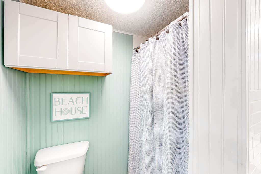 Hilton Head Resort Villa with AC, pool, hot tub, tennis - near beach & golf