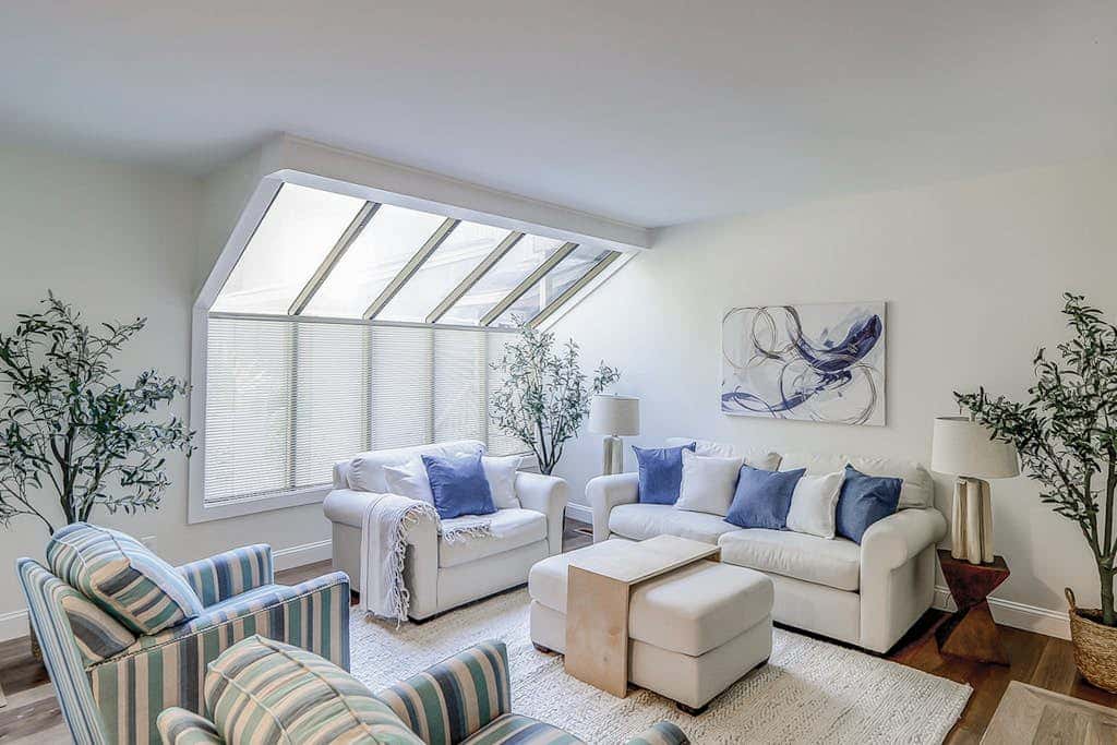 Beautiful, dog-friendly villa with pool close to beach, tennis & golf - updated