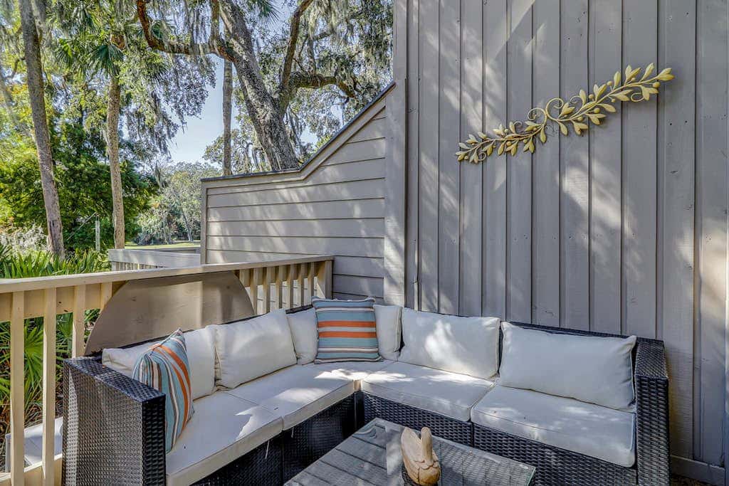 Beautiful, dog-friendly villa with pool close to beach, tennis & golf - updated
