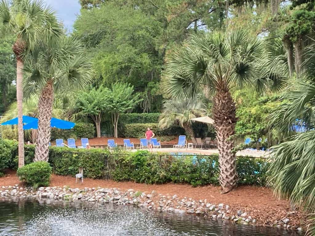 Cozy condo with tennis, pool, beach access, & private furnished balcony