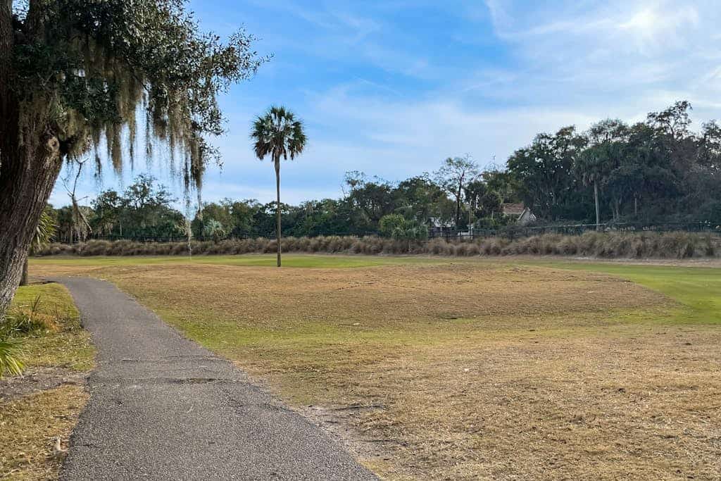 Peaceful coastal escape on golf course w/ AC, & W/D - near trails & the beach