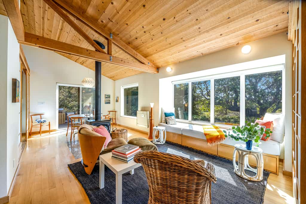 Step off the deck into a cathedral of coastal redwoods on the Sonoma Coast. Soak in the hot tub under a canopy of stars and redwoods. Bring your pup along -- miles of trails are right outside. A cozy 1-bedroom retreat for two. A short walk from the heated community pool. Your front door opens to Sea Ranch's 50 miles of trails and the wild Sonoma Coast. The scent of redwood and salt air mingles on the breeze -- you know you're on the Sonoma Coast.