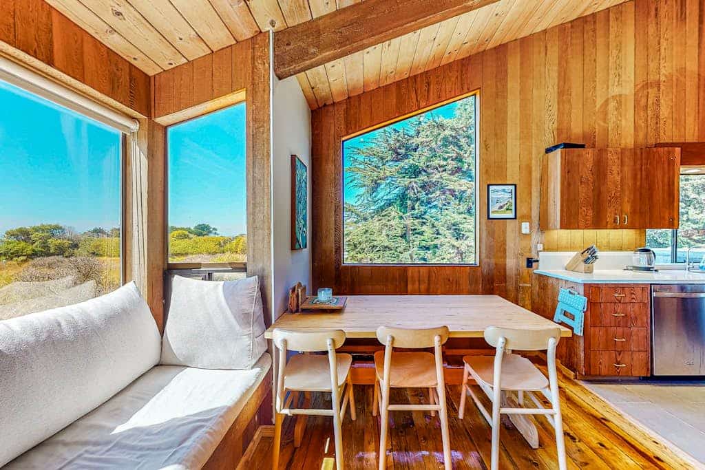 Curl up by the fireplace as fog rolls in off the Pacific. Room for 6 in this 2-bedroom home. Sea Ranch community pools, tennis courts, and the Lodge are nearby. Miles of bluff-top trails and hidden beaches are yours to explore. The rhythm of the waves sets the pace here -- unhurried mornings, lingering sunsets, deep sleep.