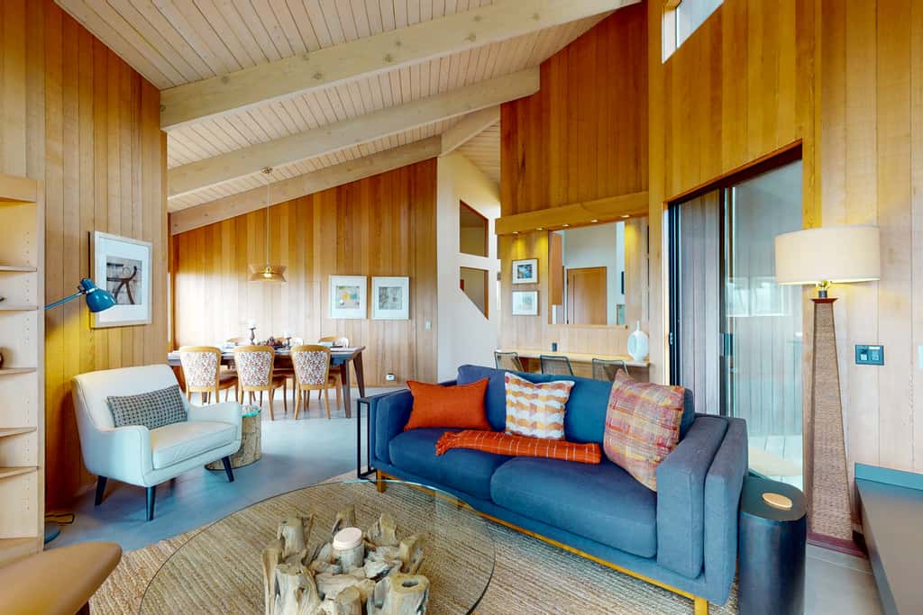 Just Bluffing - Oceanfront home near Shell Beach & Bluff Trail with deck & ocean views