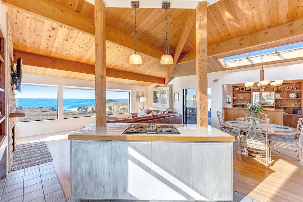 Del Mar Point - Dog-friendly home with cove views, a private hot tub, & rec center access