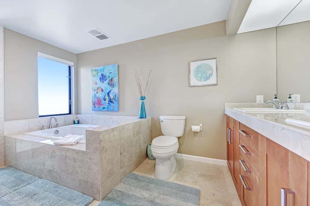 Del Mar Point - Dog-friendly home with cove views, a private hot tub, & rec center access