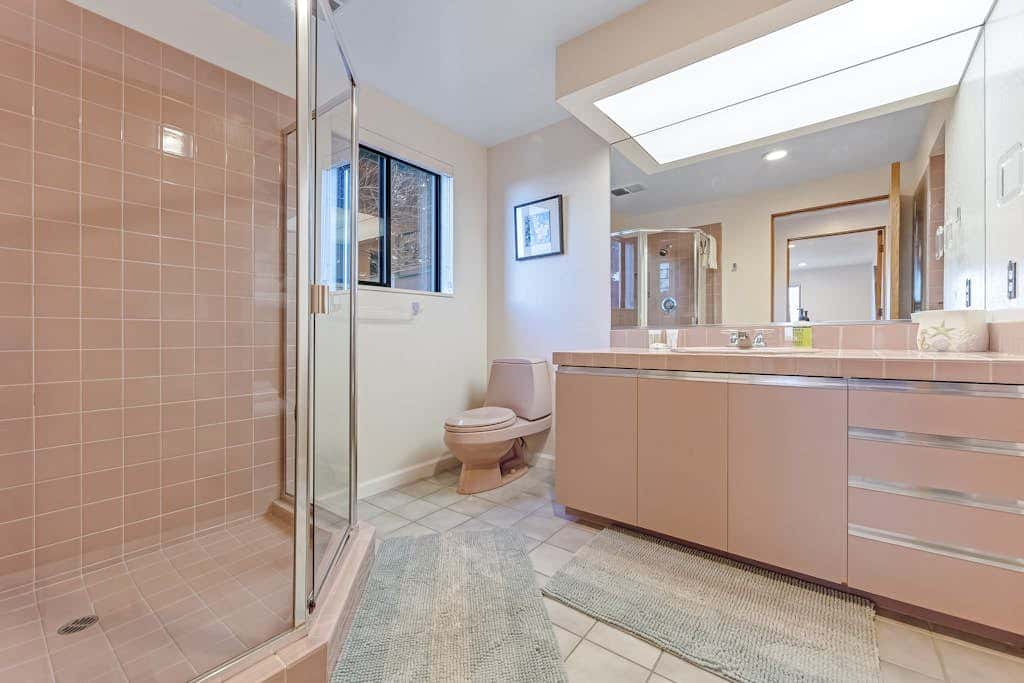 Del Mar Point - Dog-friendly home with cove views, a private hot tub, & rec center access