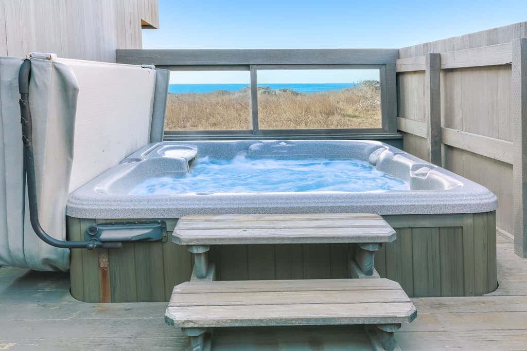 Del Mar Point - Dog-friendly home with cove views, a private hot tub, & rec center access