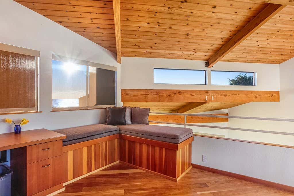 Casa Pelo Mar - Oceanfront retreat with private hot tub steps from Pebble Beach