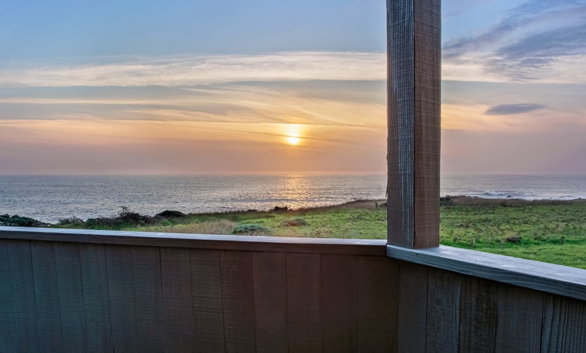 Fall asleep to the rhythm of the Pacific from this oceanfront retreat on the Sonoma Coast. Soak in the hot tub as the sun dips below the Pacific. Step outside to a deck overlooking the ocean. Room for 6 in this 3-bedroom home. A short walk from Pebble Beach. Trails, tidepools, and two heated community pools -- all within reach. Watch the fog roll in from the deck as the coastline disappears and reappears like magic.