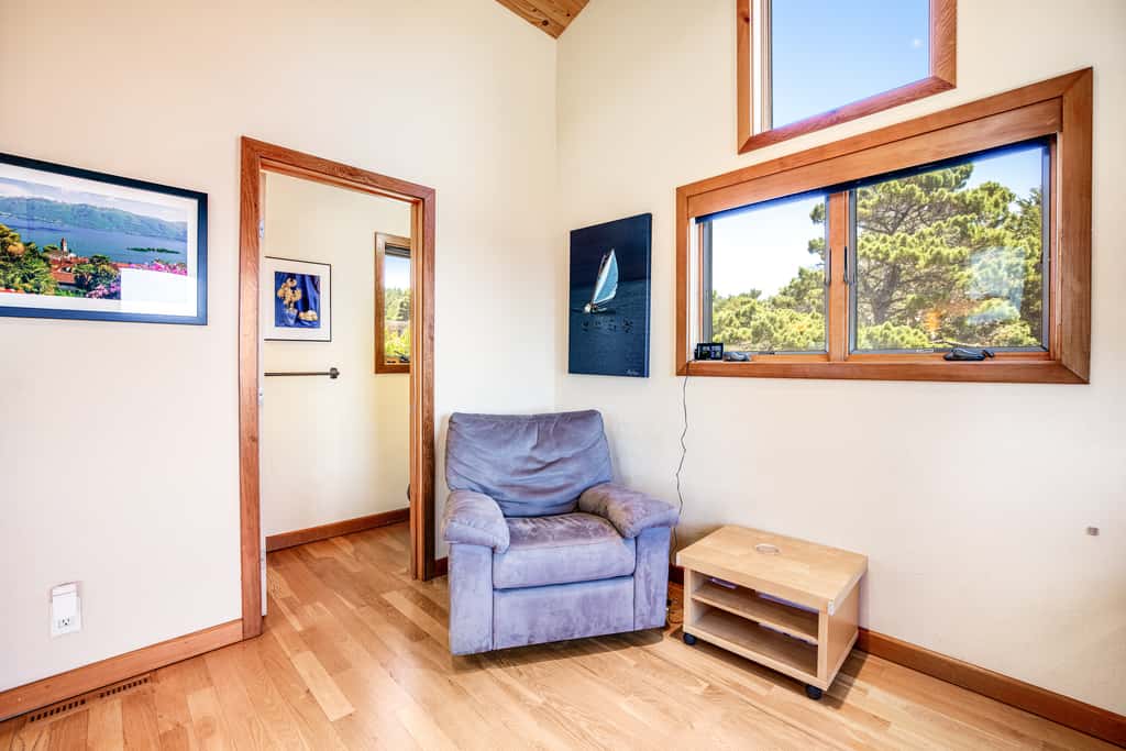 Ascona House - Ocean-view home with private hot tub near Pebble Beach