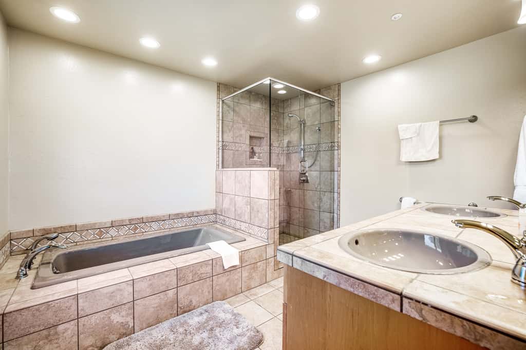 Ascona House - Ocean-view home with private hot tub near Pebble Beach