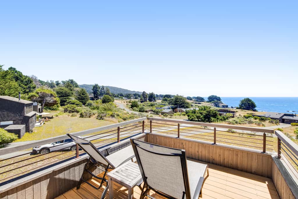 Ascona House - Ocean-view home with private hot tub near Pebble Beach