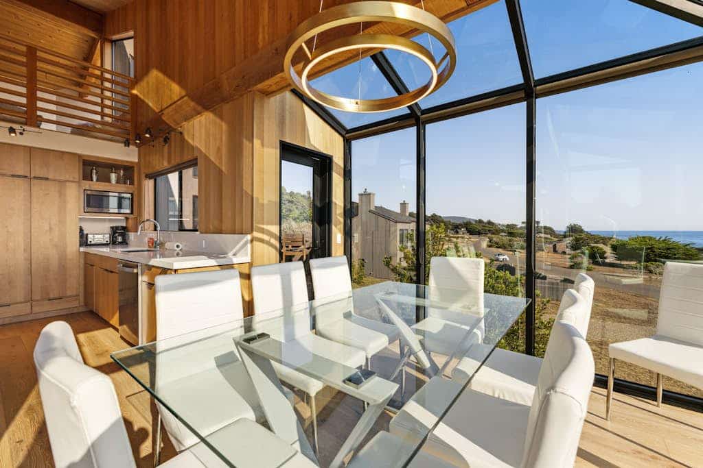 Sunsets paint the sky in oranges and pinks from this ocean-view Sea Ranch home. End the day in your private hot tub with the ocean as your soundtrack. Step outside to a deck overlooking the ocean. Room for 8 in this 3-bedroom home. A short walk from Shell Beach tidepools. Your front door opens to Sea Ranch's 50 miles of trails and the wild Sonoma Coast. On still nights the stars are overwhelming -- no city light for miles in any direction.