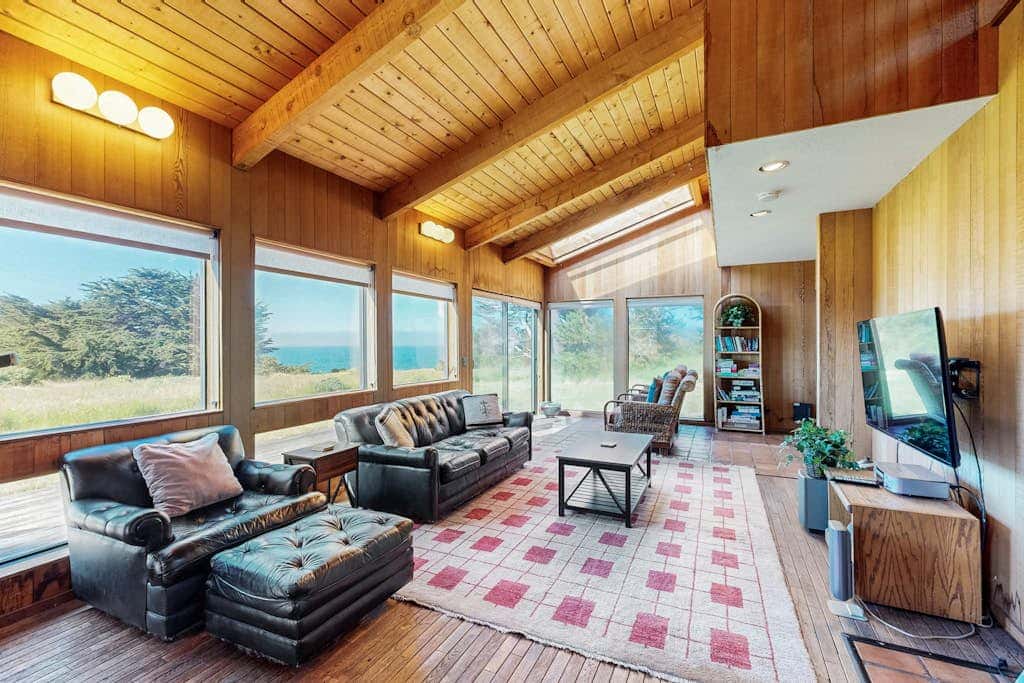 Albatross Reach - Oceanfront Sea Ranch home near Black Point with ocean views