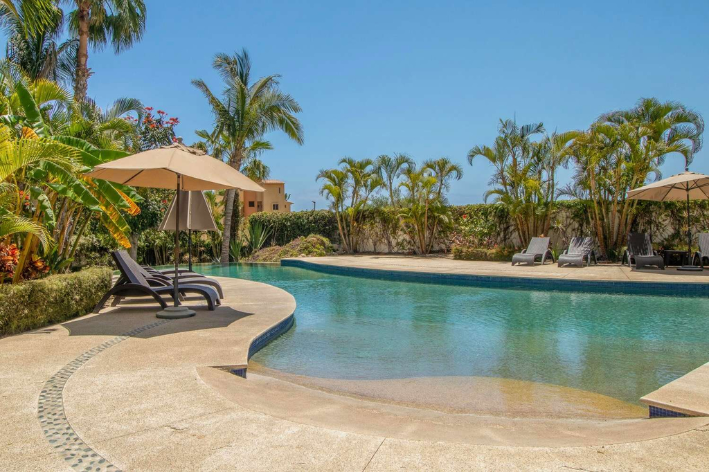 3BR Ocean and City View - Pool - Tennis
