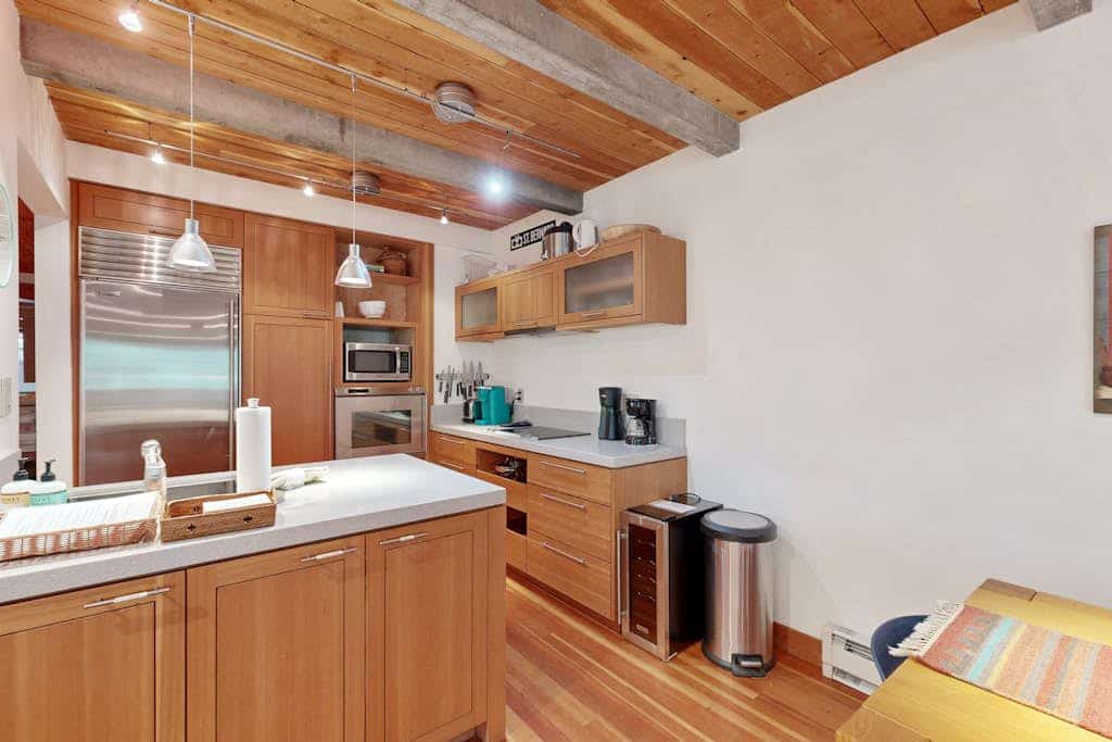 Modern Mountain Escape
