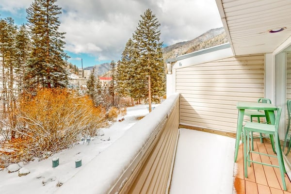 Welcome to Sierra Del Sol 36, a sunny, updated condo in the heart of Taos Ski Valley, just steps from the village and lifts. Soak in mountain and forest views from the private balcony, warm up by the wood-burning fireplace, and unwind in the shared seasonal hot tub. With the Lake Fork River right outside and room for seven, it is an ideal basecamp for ski days, summer hikes, and mountain air.
