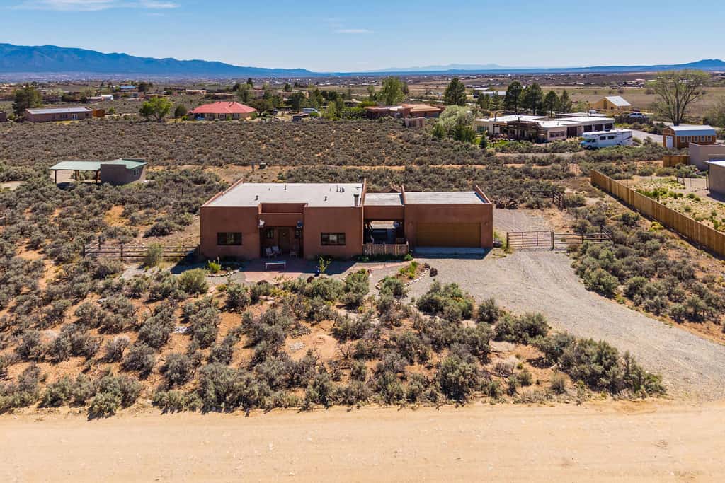 Hora Feliz - Mountain Views, Hot Tub & Game Room