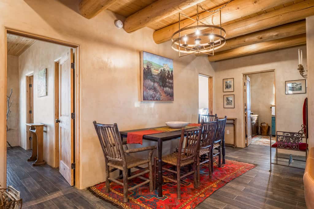 Hora Feliz - Mountain Views, Hot Tub & Game Room