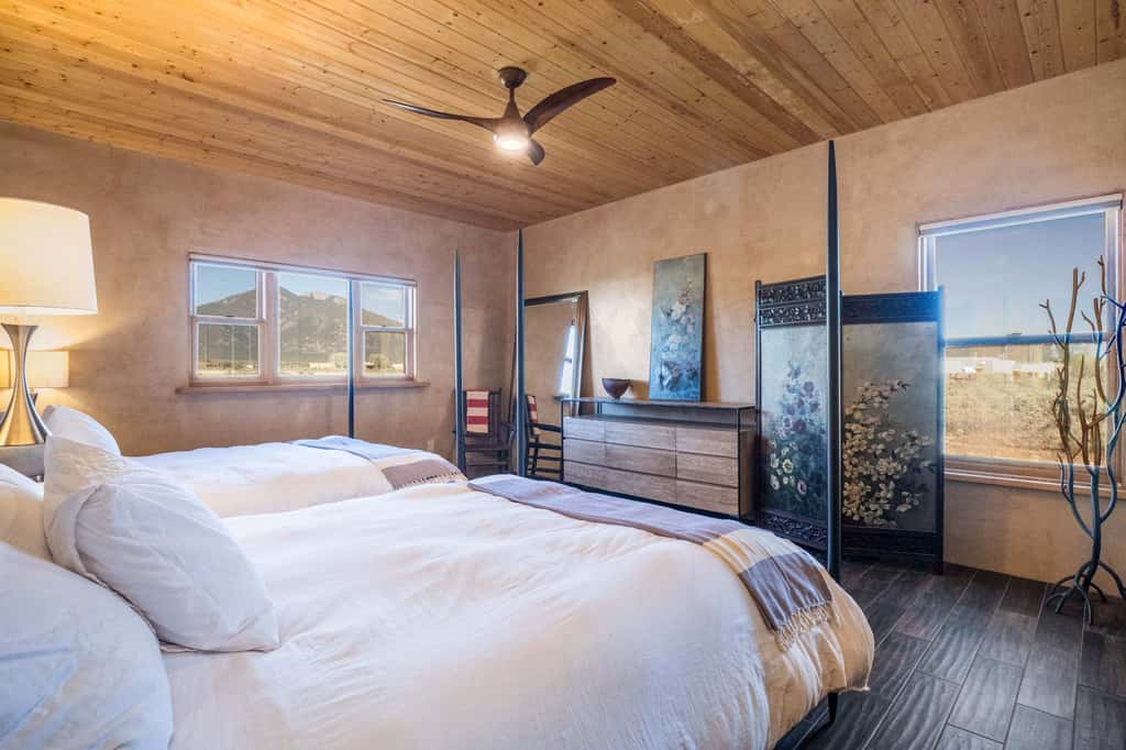 Hora Feliz - Mountain Views, Hot Tub & Game Room