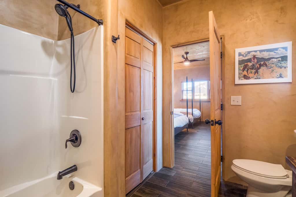 Hora Feliz - Mountain Views, Hot Tub & Game Room